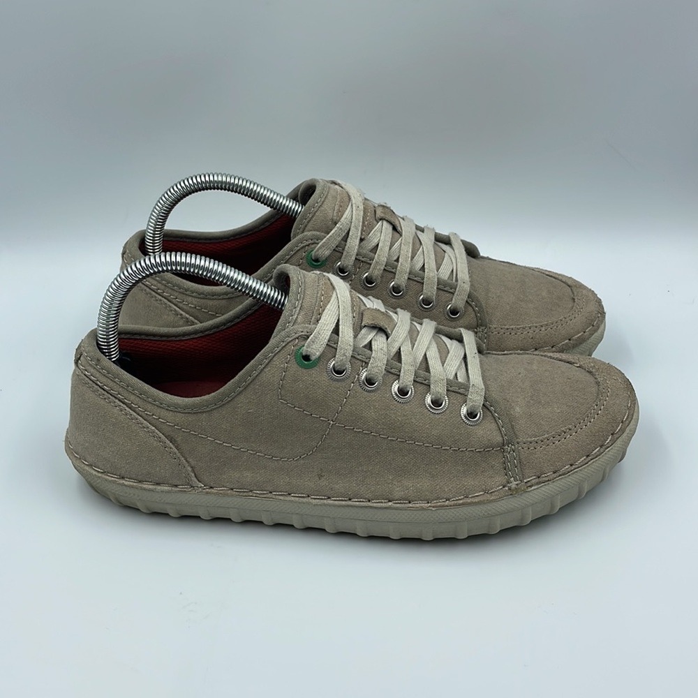 Clarks‎ Gray Suede Lace Up Sneakers 26106378 Men's Sz 7.5